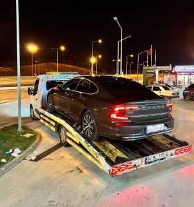 Kazalı Volvo Çekici